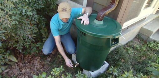 Turn Any Barrel or Trashcan Into a Rain Barrel Installs From Outside of Drum or Barrel Rain Barrel Spigot: Fits Standard Garden Hose INSTRUCTIONS INCLUDED 