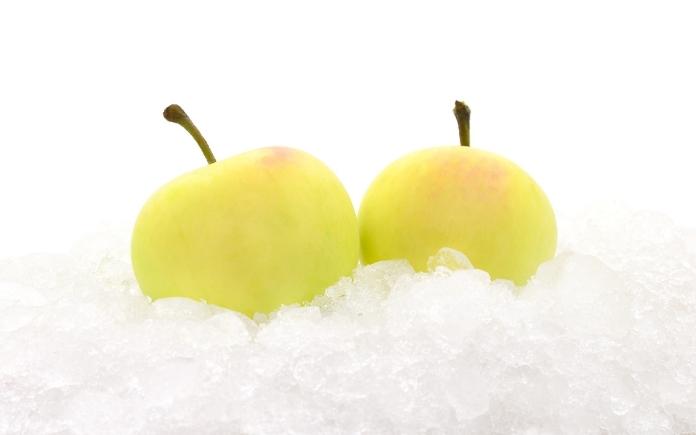 Apples in Snow