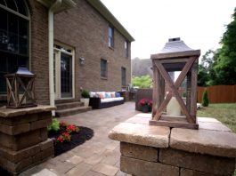 Pavestone paver columns and patio in Tennessee