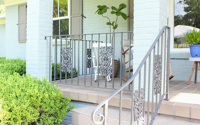 “Today’s Homeowner” co-host Chelsea Lipford Wolf's painted front porch