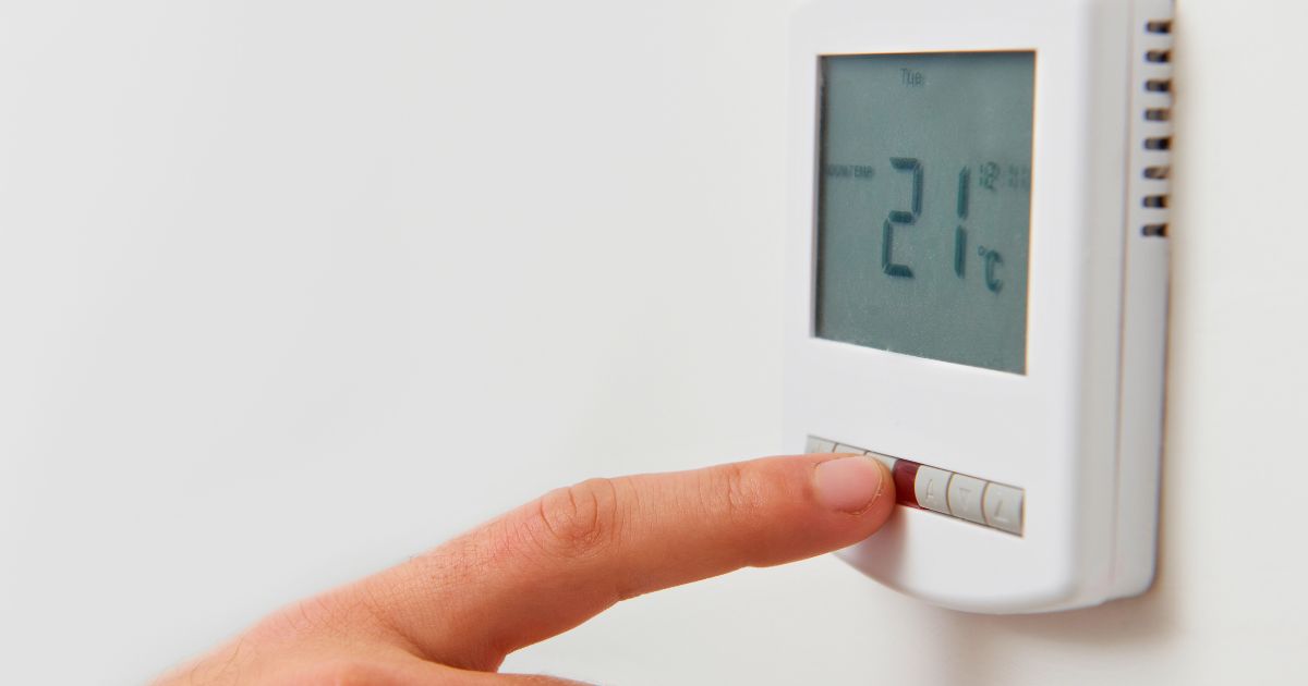 Thermostats for high performance building operation & management