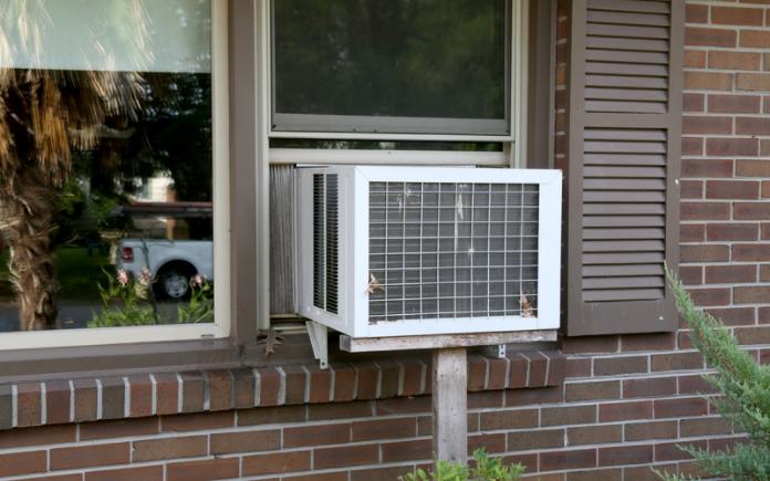 Small window air conditioner