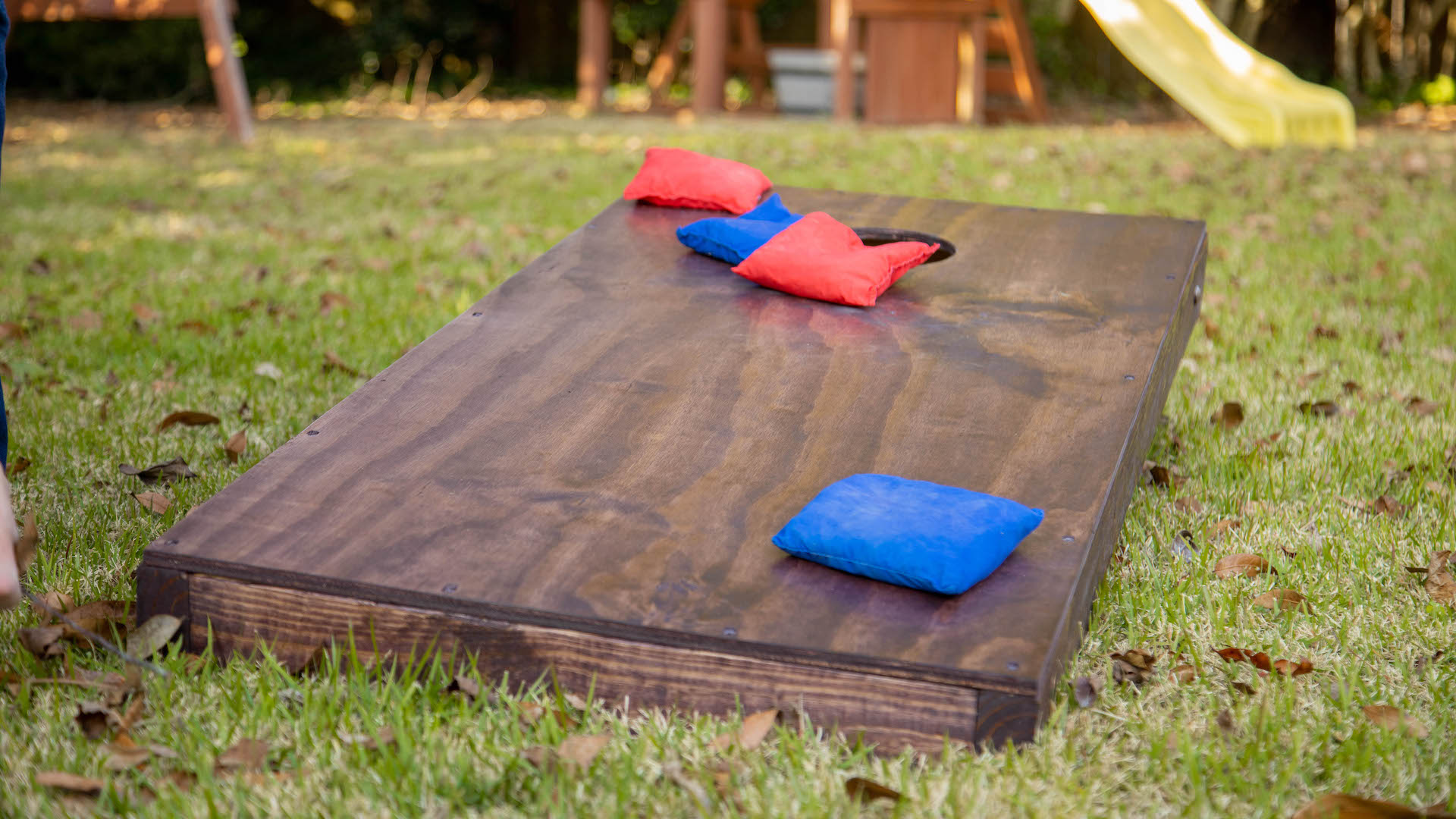 Cornhole Game: How to Build the Board