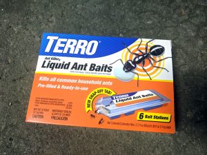 TERRO - TERRO Liquid Ant Baits kill the ants & the ones you don't